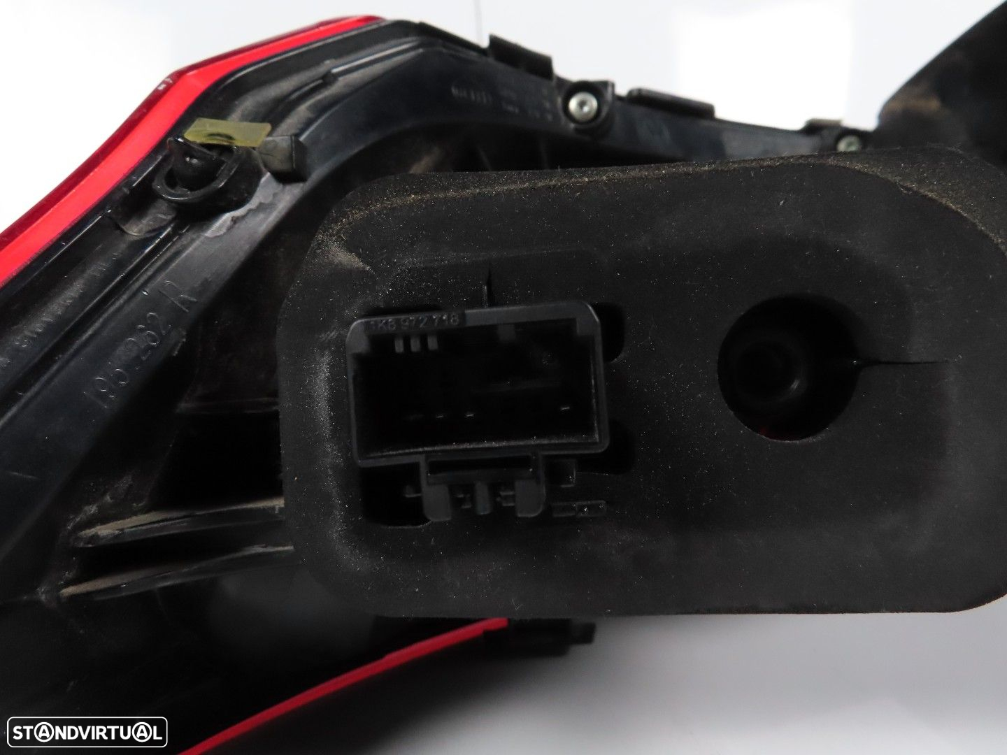 Farolim LED Direito/Trás Usado / Original VW PASSAT (3G2/CB2) 3G5945096F - 3