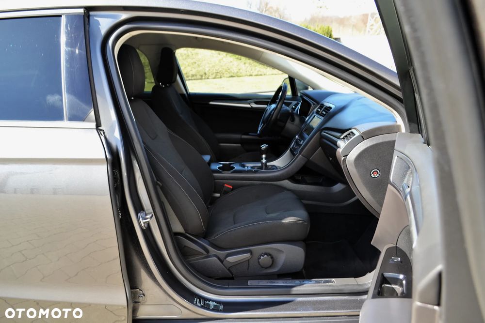 Ford Mondeo 1.5 EcoBoost Titanium - 11