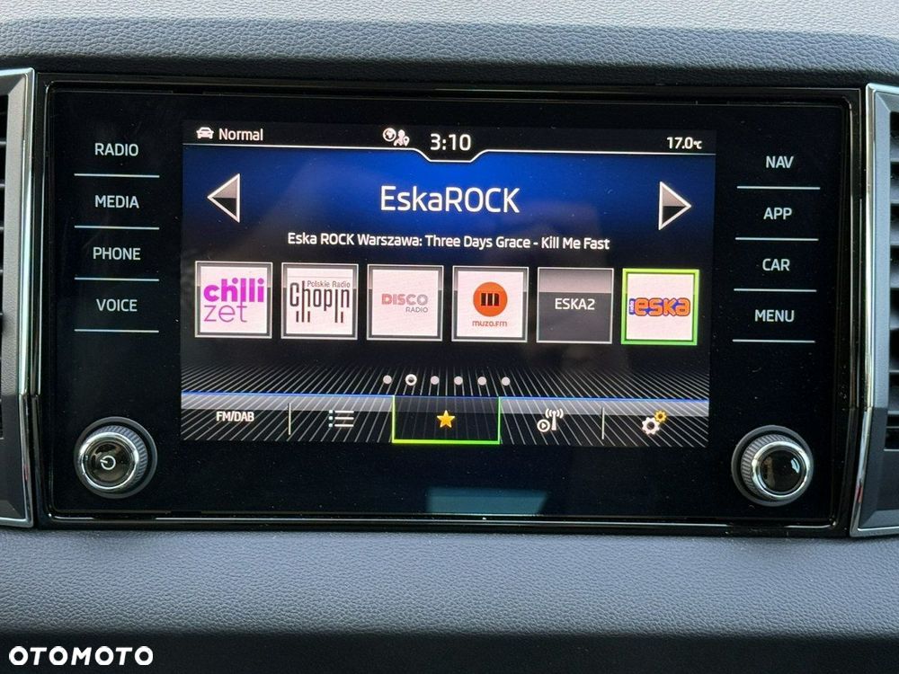 Skoda Karoq 1.5 TSI ACT 4x2 Style DSG - 24