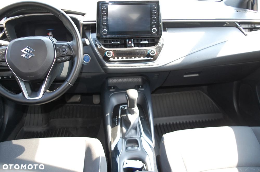 Suzuki Swace 1.8 Hybrid Elegance CVT - 6