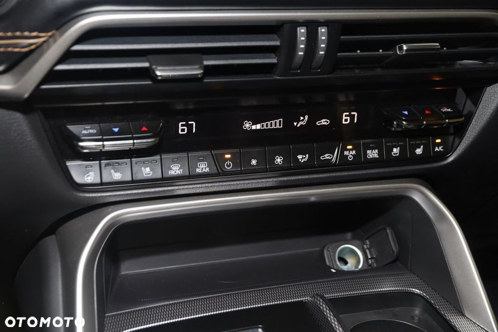 Mazda CX-90 - 10