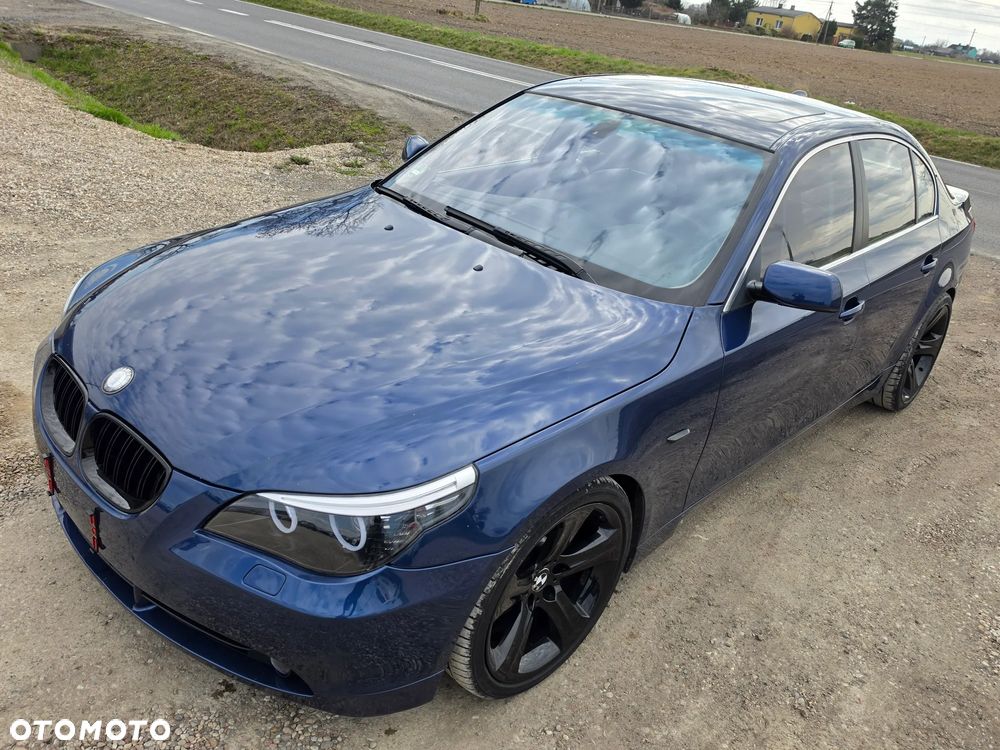BMW Seria 5 545i - 4