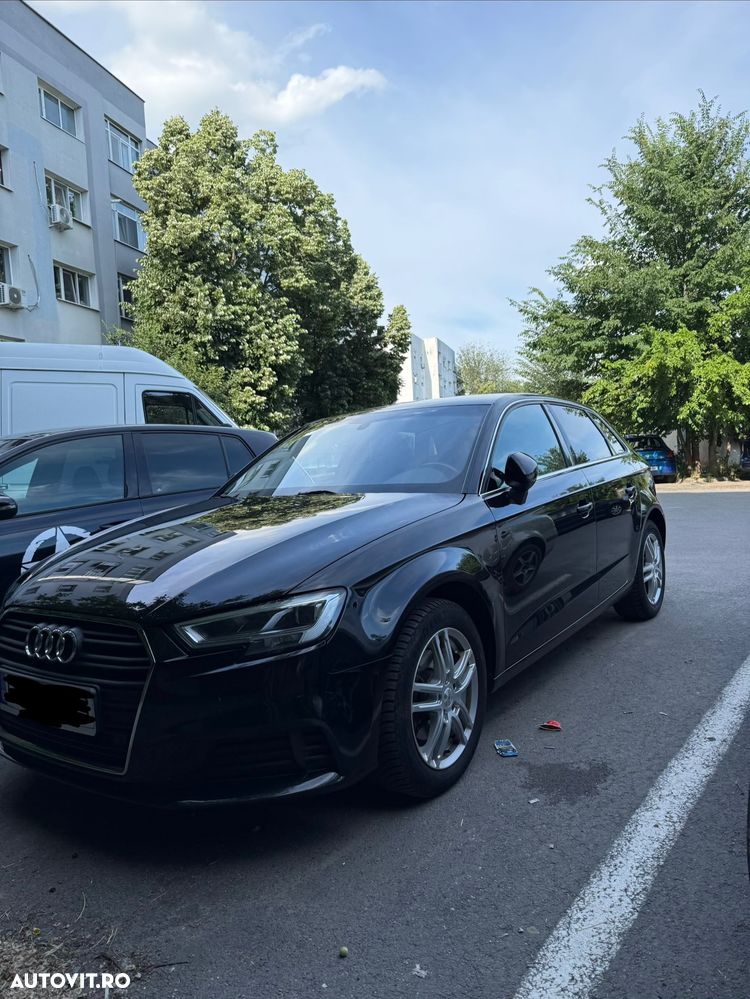 Audi A3 1.6 TDI S tronic Basic - 1