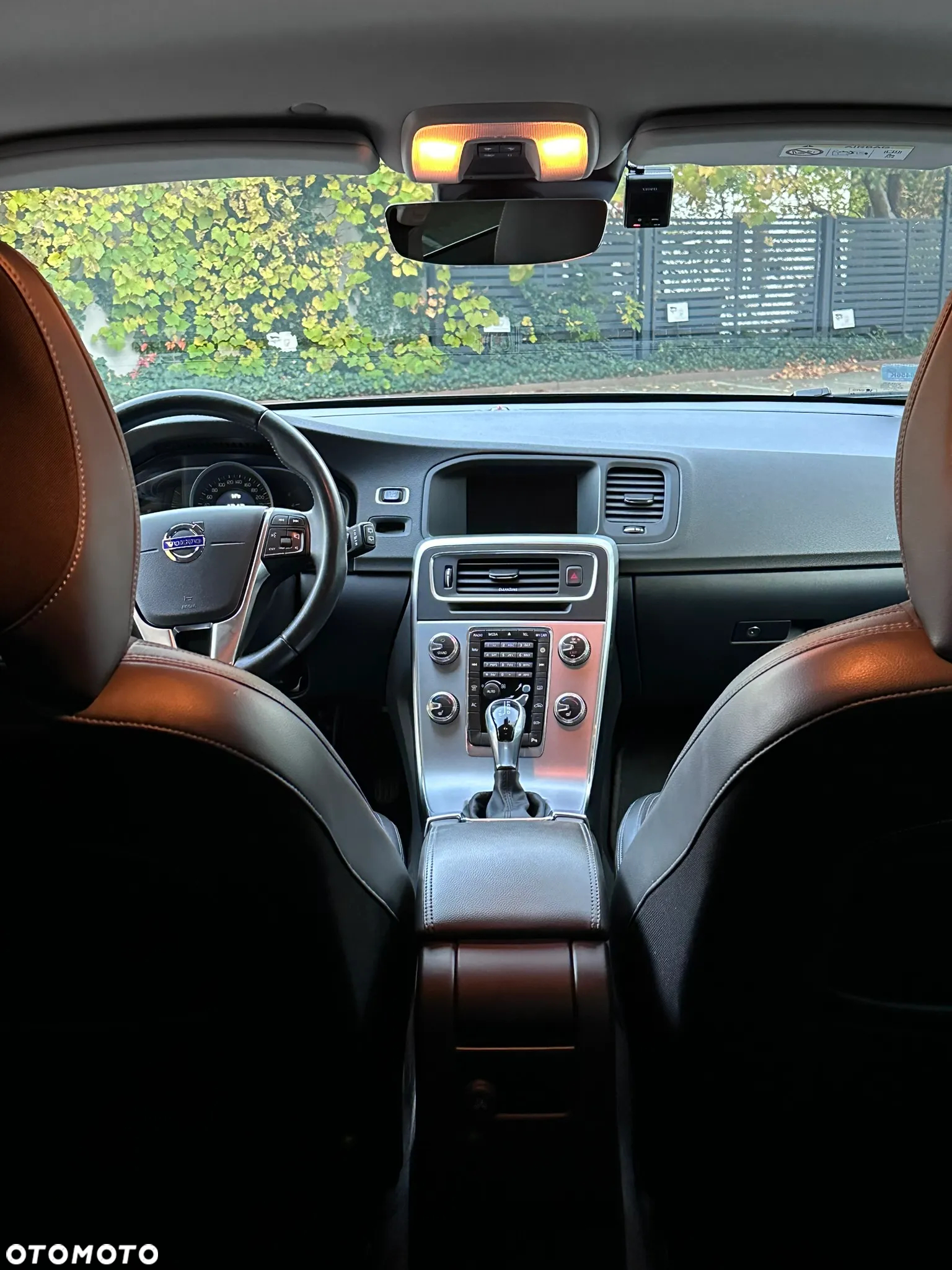 Volvo V60 D4 Drive-E Momentum - 11