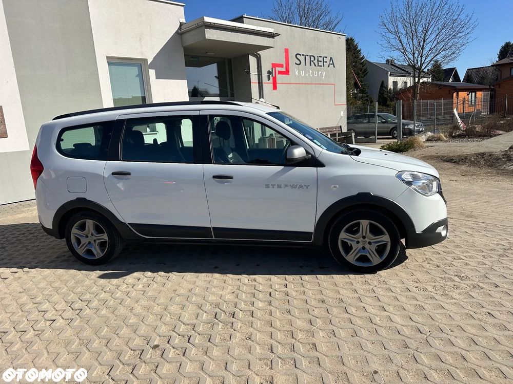 Dacia Lodgy TCe 115 Stepway - 5