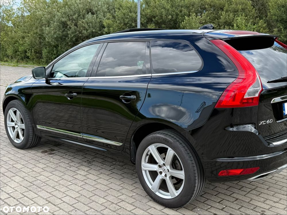 Volvo XC 60 D4 Geartronic Summum - 18