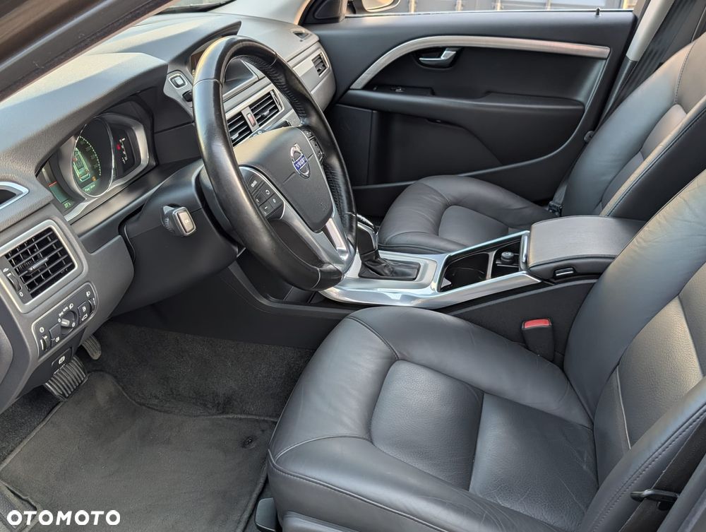 Volvo V70 D3 Geartronic Kinetic - 22