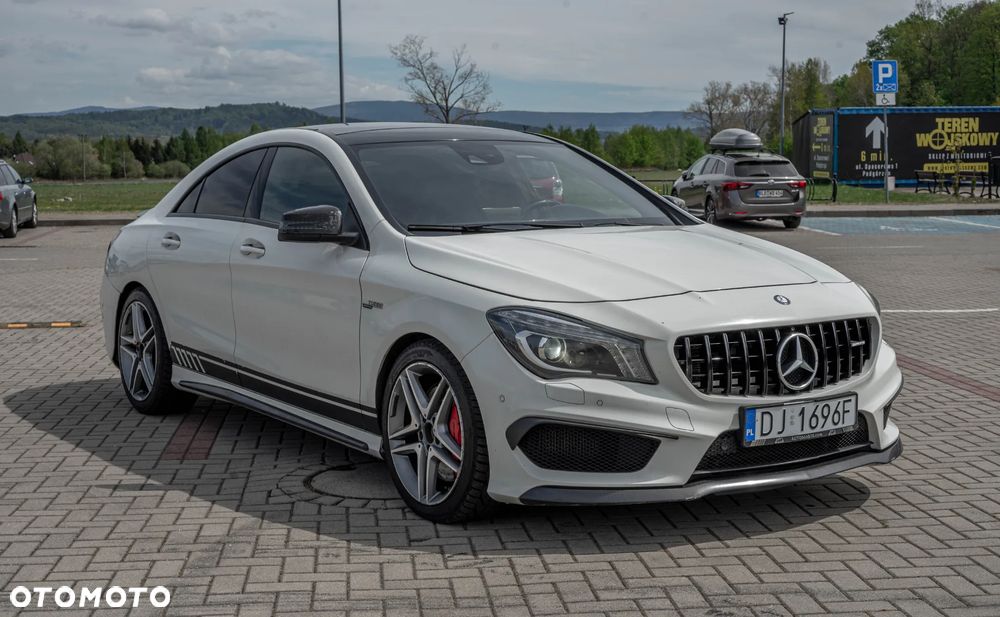 Mercedes-Benz CLA - 23