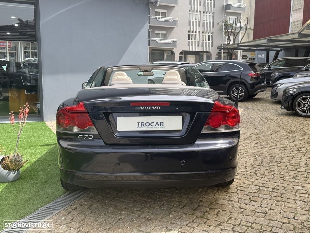 Volvo C70 2.0 D Momentum - 13
