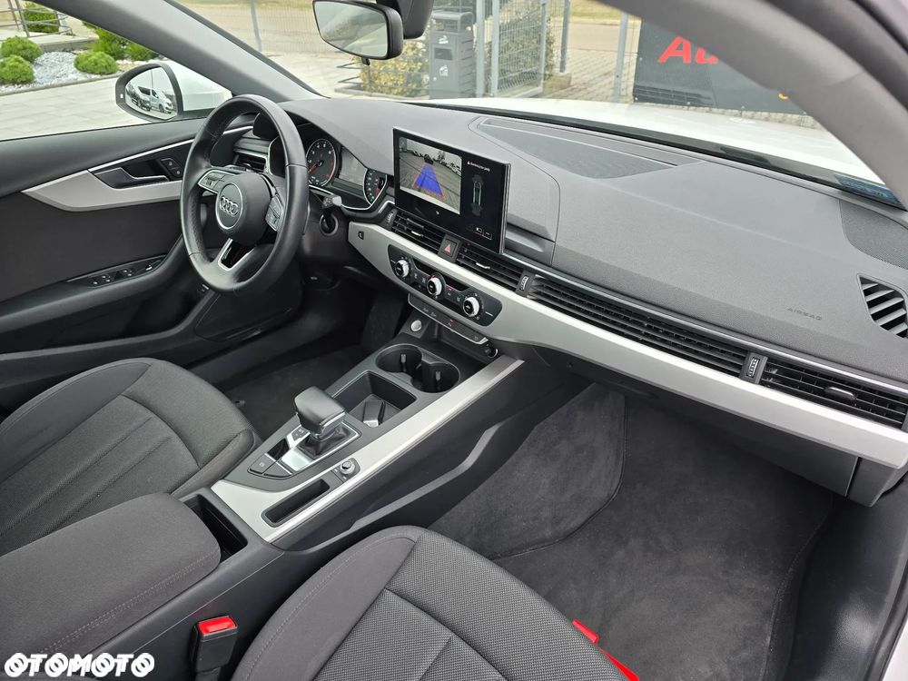 Audi A4 Limousine 35 TFSI mHEV S tronic - 22