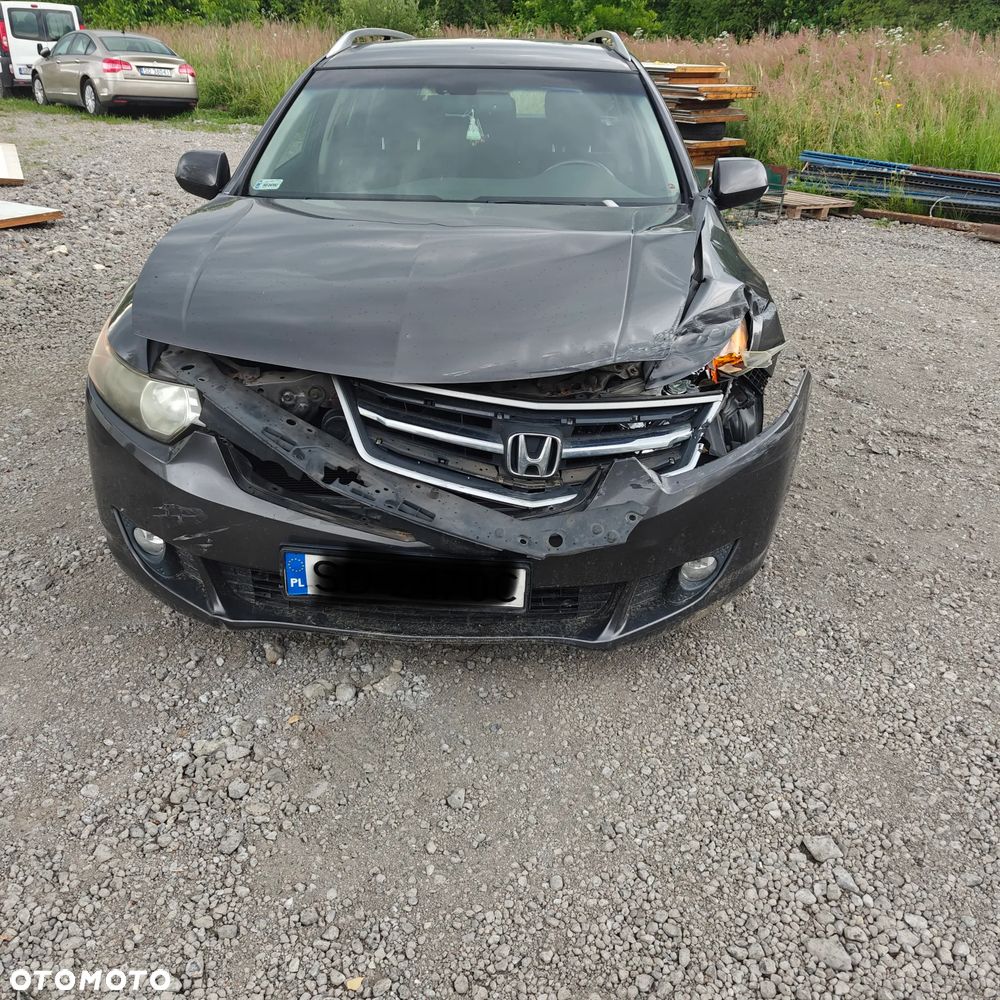 Honda Accord - 1