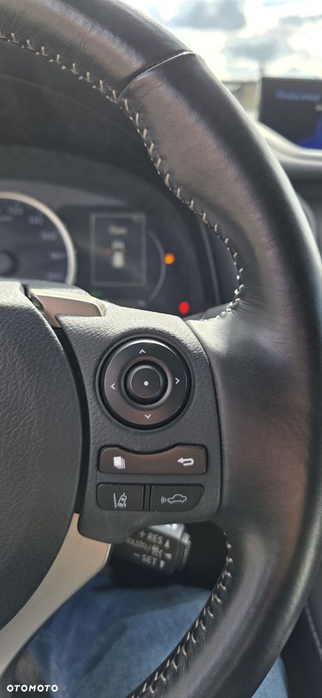 Lexus CT 200h Executive Line - 10