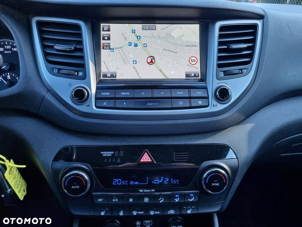 Hyundai Tucson blue 1.7 CRDi 2WD Style - 18