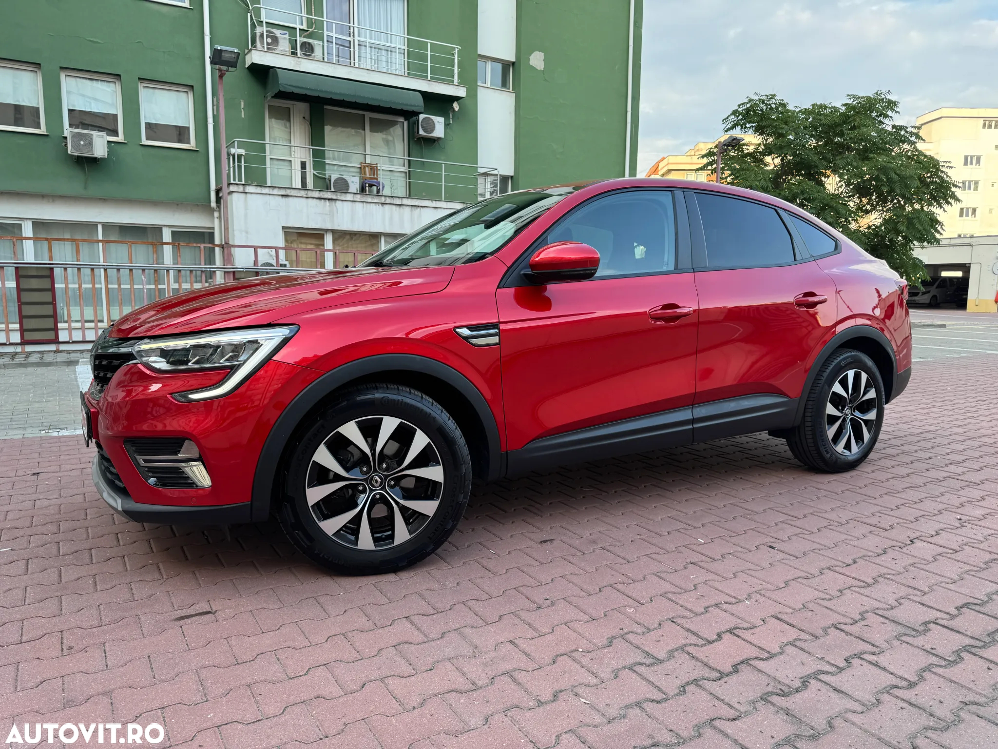 Renault Arkana E-TECH Hybrid 145 Techno - 2