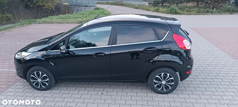 Ford Fiesta - 10