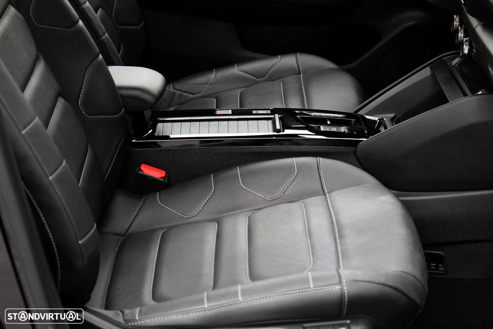Citroën e-C4 50 kWh Shine - 14