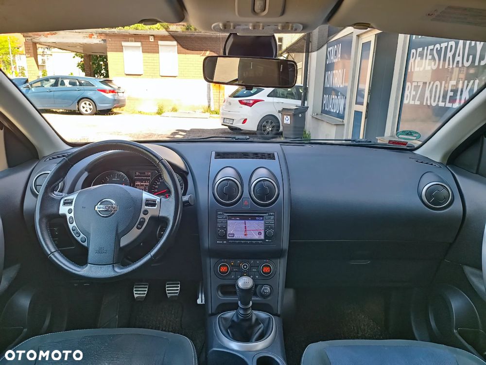 Nissan Qashqai 2.0 dCi DPF I-Way - 15