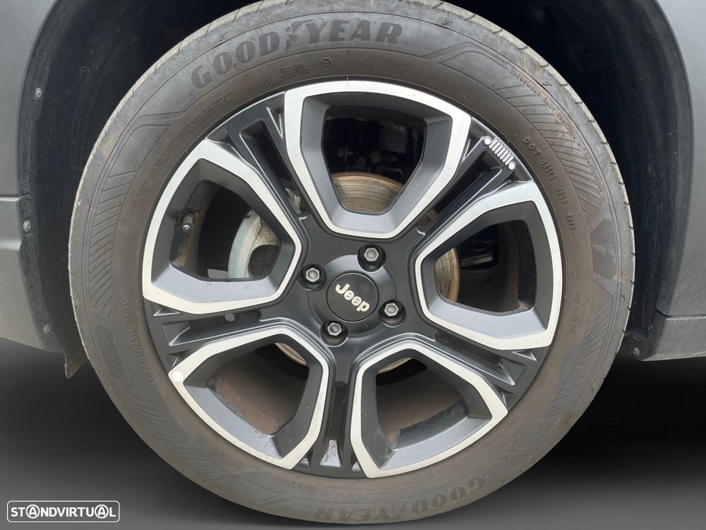 Jeep Avenger 1.2 GSE T3 Altitude - 14