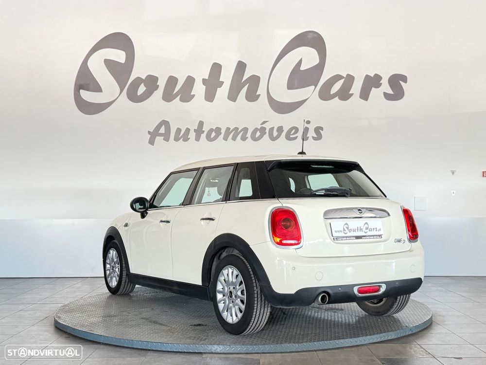 MINI 5 Portas One D - 8