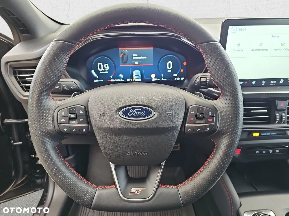 Ford Focus 2.3 EcoBoost ST X - 16
