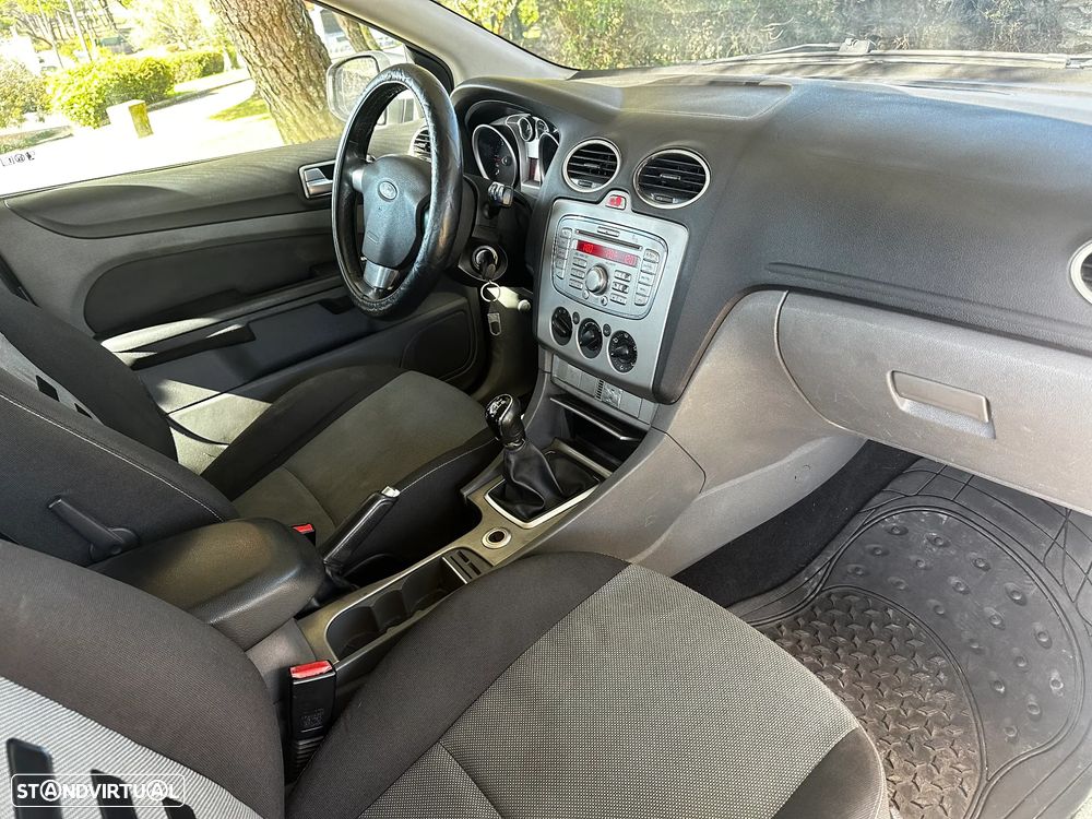 Ford Focus SW 1.6 TDCi Connec. - 15