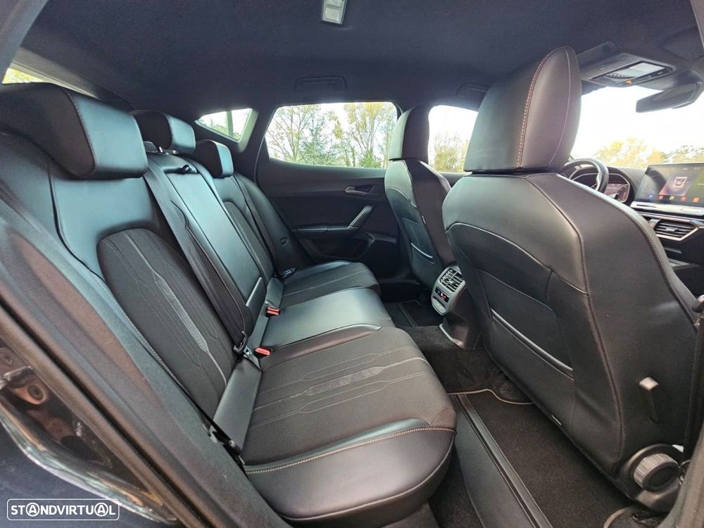 Cupra Formentor 1.4 e-Hybrid Sport DSG - 42