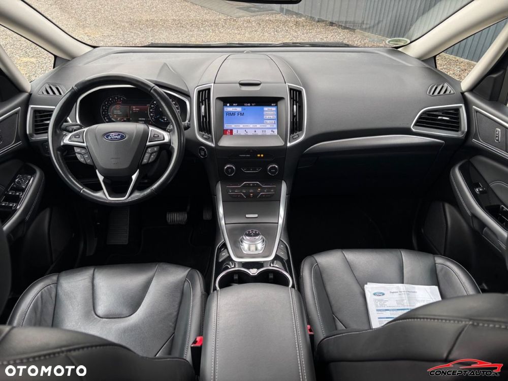 Ford S-Max - 23