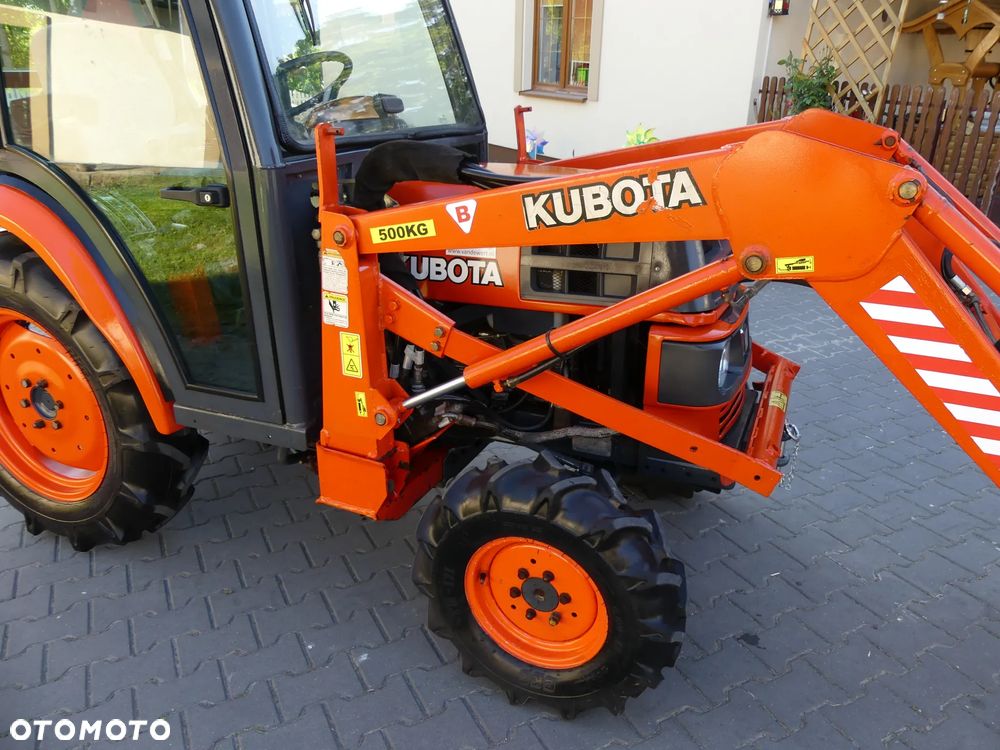 Kubota ST 30*30KM*4X4*2000r.* TUR - 37