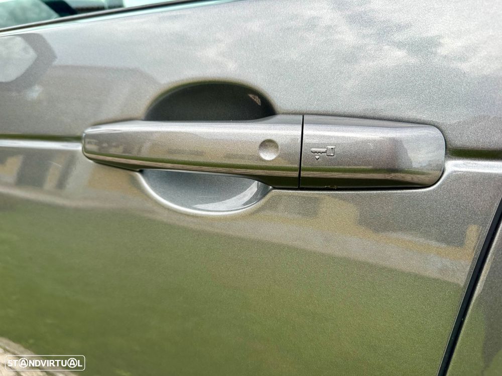 Land Rover Discovery - 10