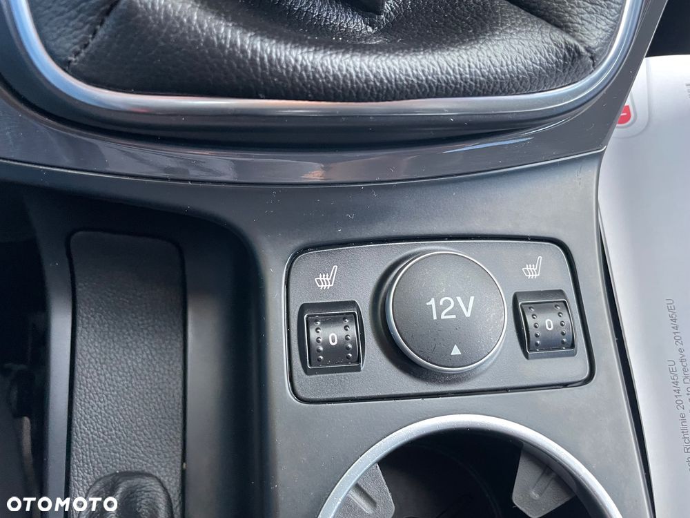 Ford Kuga 1.5 EcoBoost 2x4 Titanium - 34