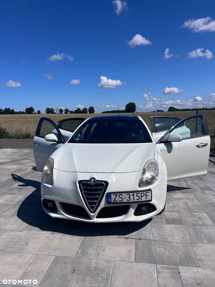 Alfa Romeo Giulietta 1.6 JTDM Distinctive - 13