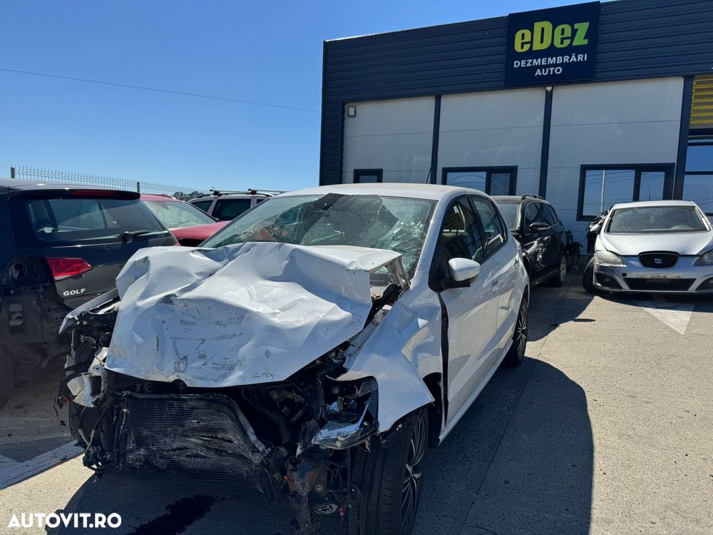 Dezmembrez / Dezmembrari / Piese / Accesorii Vw polo 6r facelift alb 2016 1.0 benzina volan stanga - 1