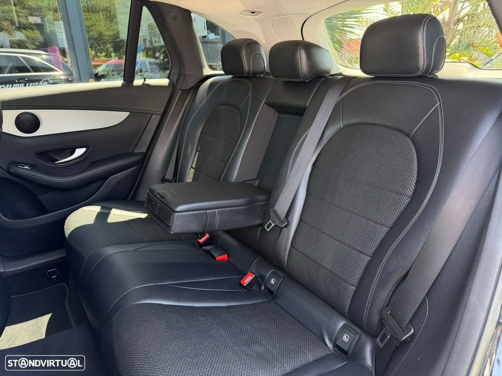 Mercedes-Benz GLC 300 de 4Matic - 22