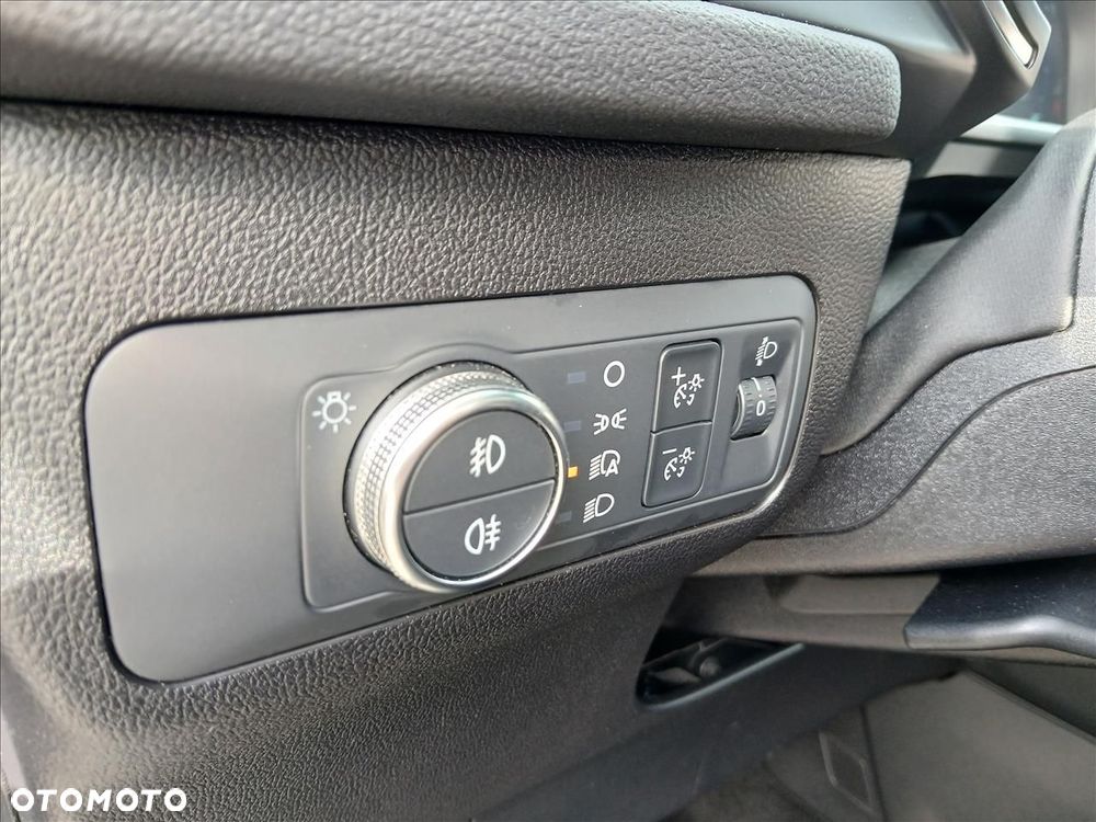 Ford Kuga 2.5 FHEV FWD Titanium - 21