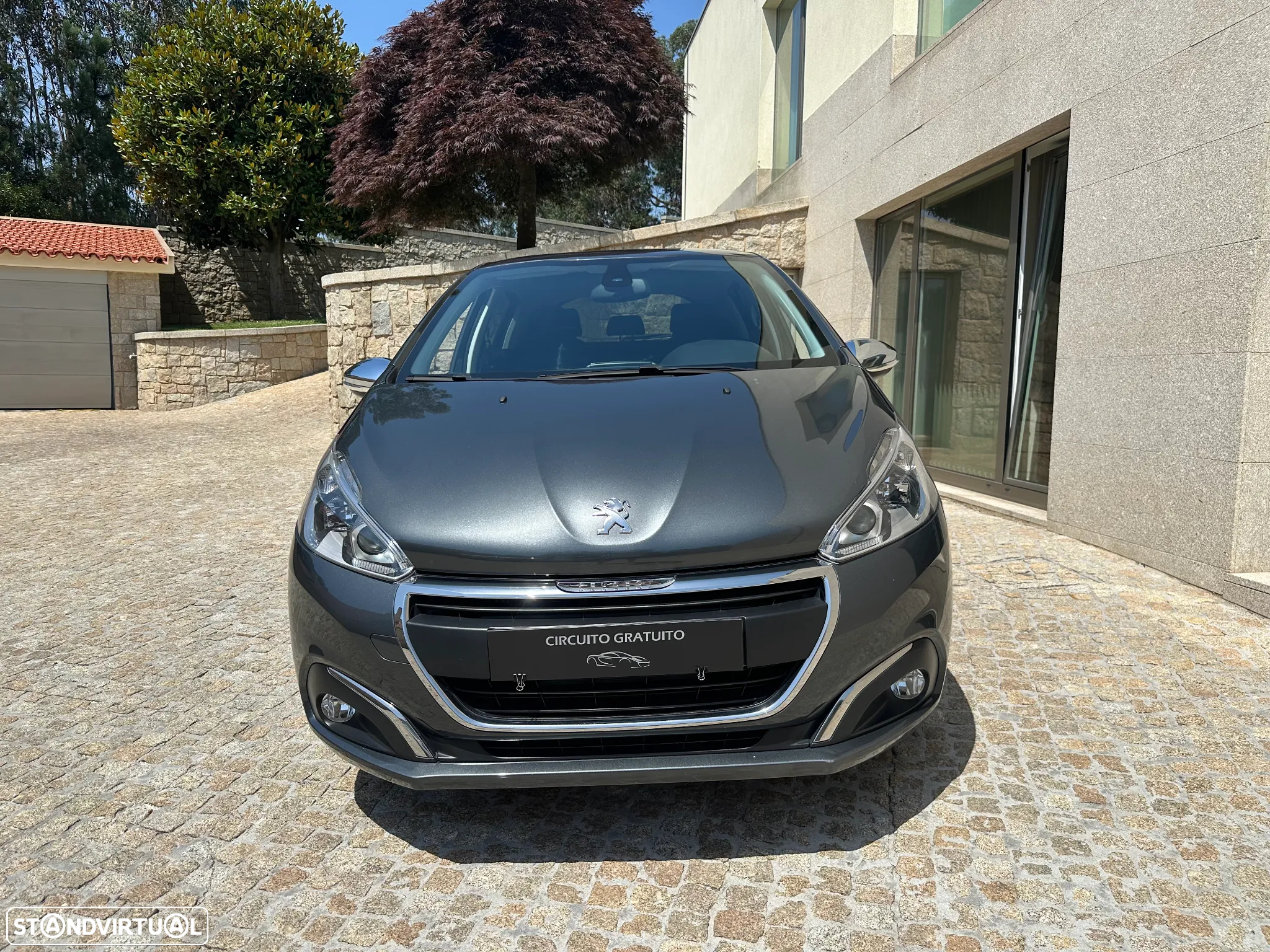 Peugeot 208 1.6 BlueHDi Style - 2