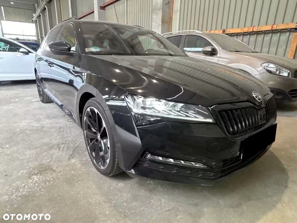 Skoda Superb 2.0 TDI 4x4 DSG Sportline - 3