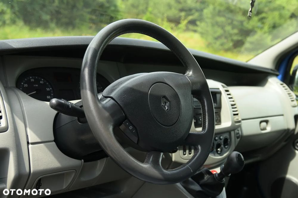 Renault Trafic - 31