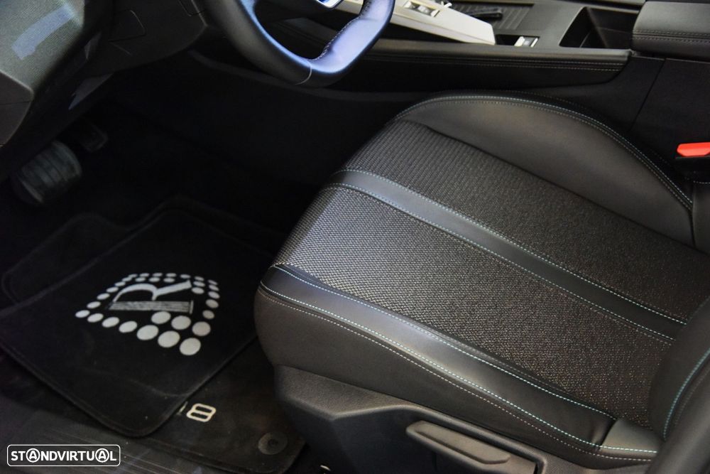 Peugeot 308 SW 1.2 PureTech Allure EAT8 - 13