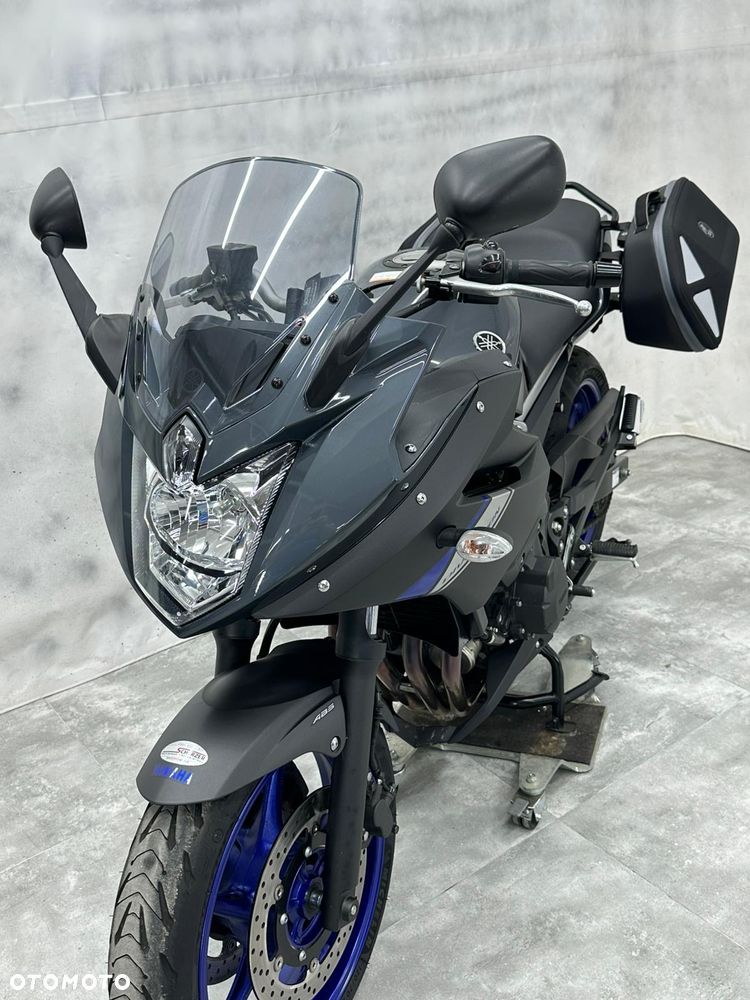 Yamaha XJ - 5