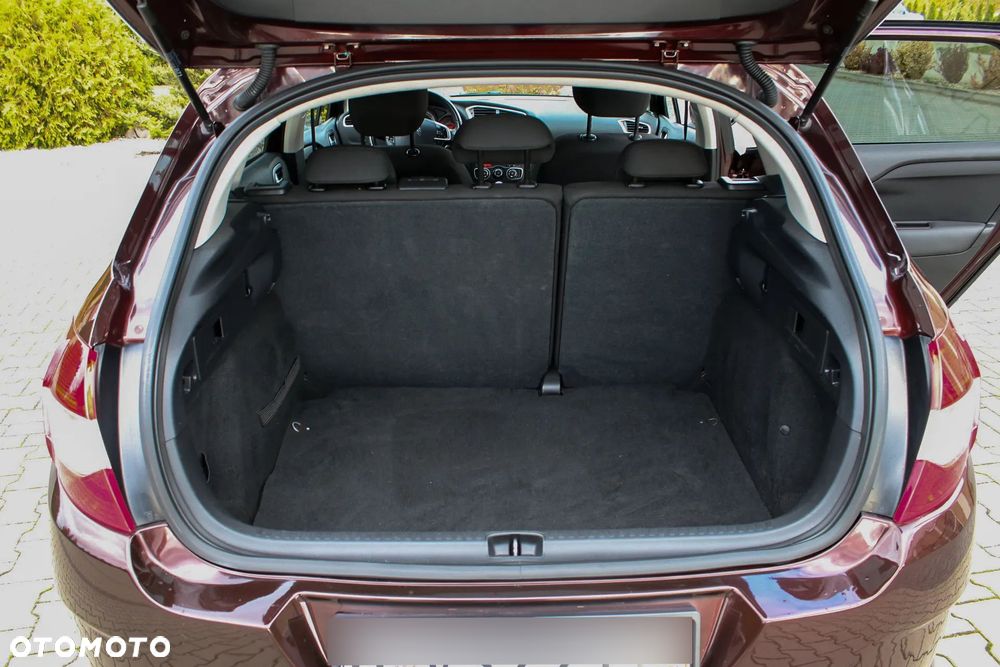 Citroën C4 VTi 120 Exclusive - 39