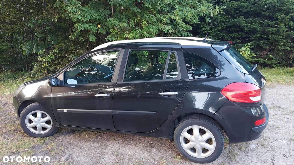 Renault Clio - 2