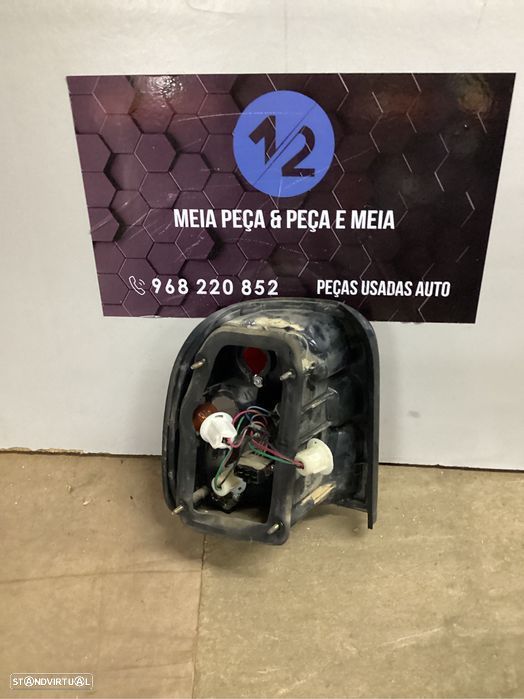 Farolim traseiro direito kia sportage de 2000 - 2