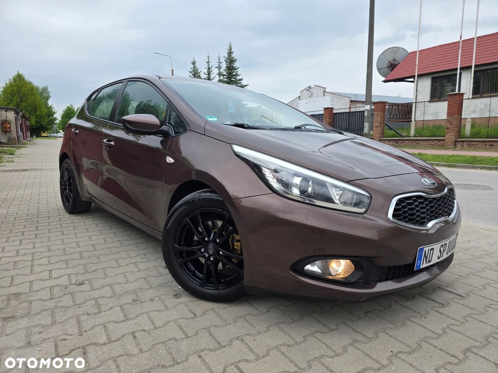 Kia Ceed 1.6 GDI L - 11
