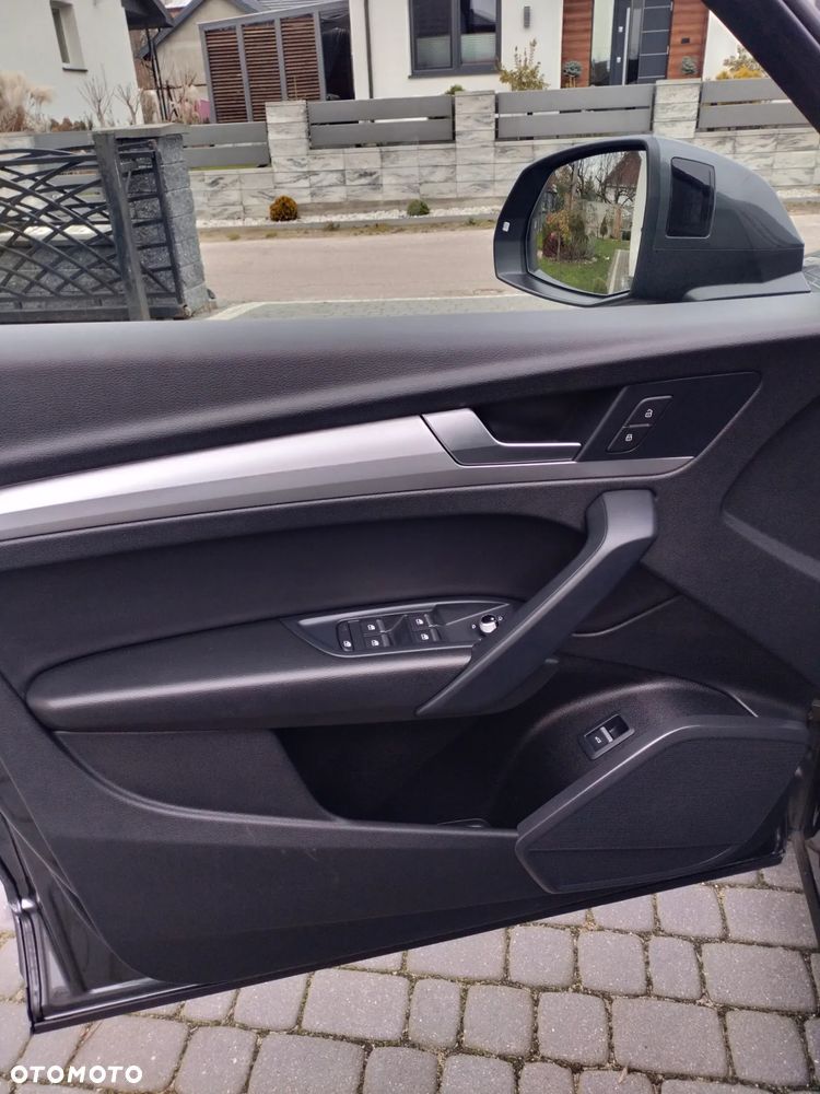 Audi Q5 40 TDI quattro S tronic S line business - 7