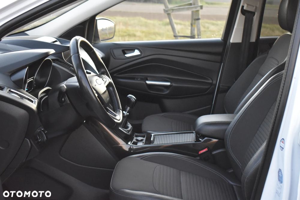 Ford Kuga 2.0 TDCi AWD Titanium - 19