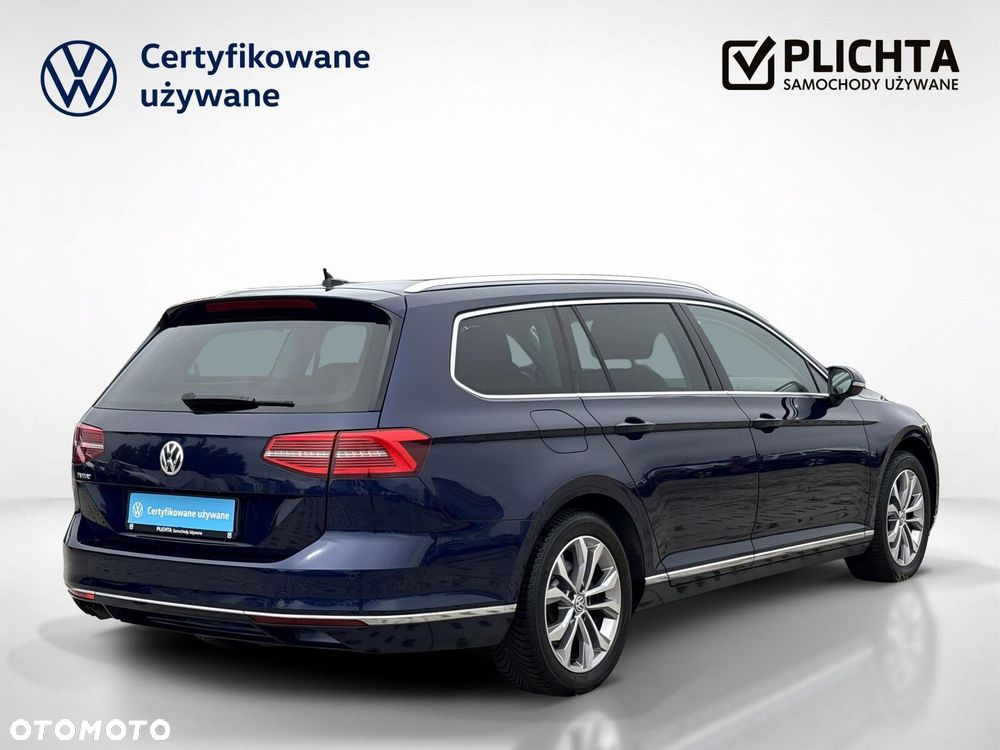 Volkswagen Passat - 6