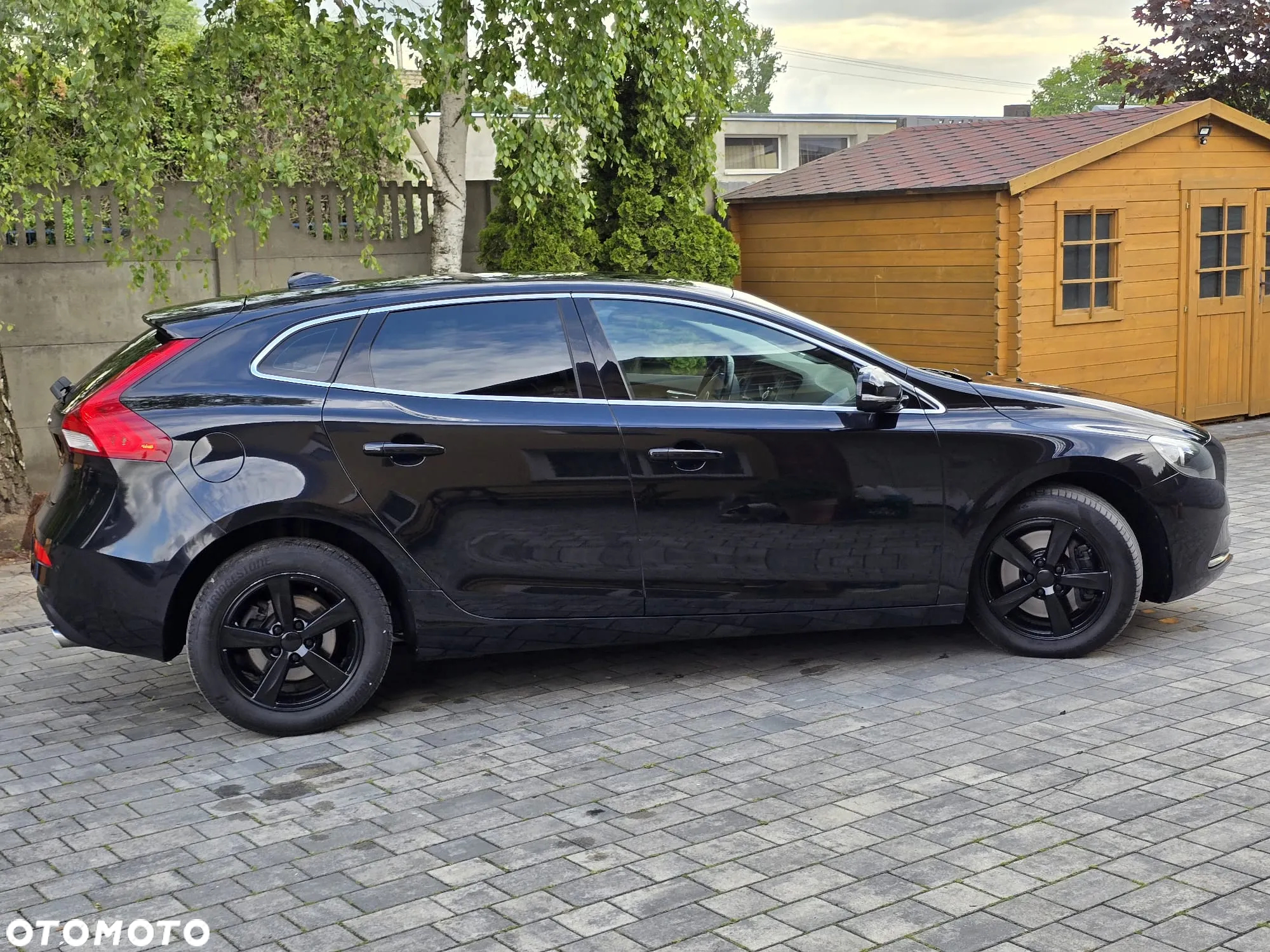 Volvo V40 D4 Drive-E Momentum - 17