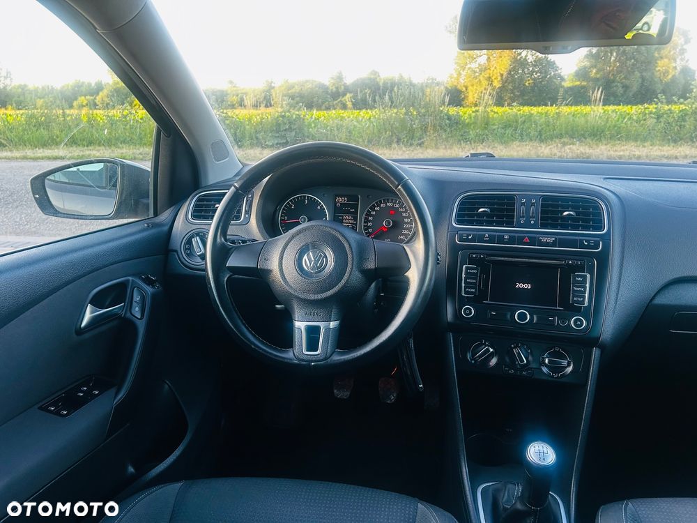 Volkswagen Polo 1.6 TDI DPF Highline - 17