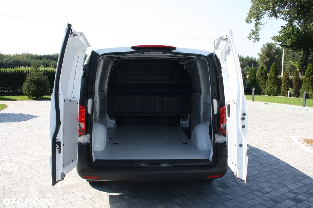 Mercedes-Benz VITO - 8