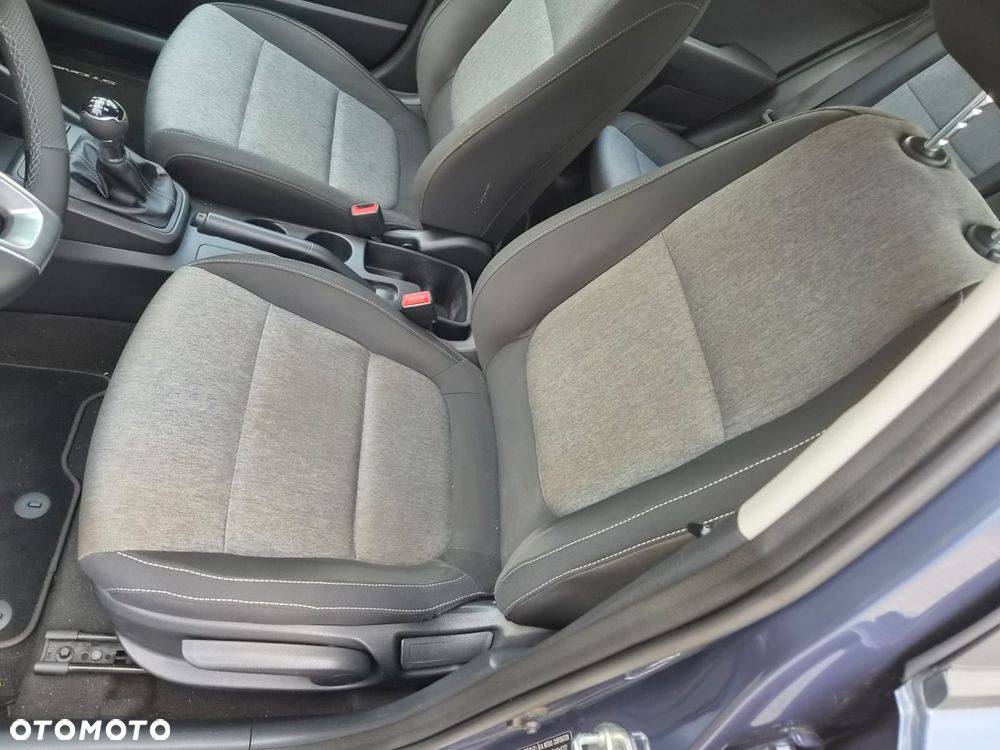 Kia Stonic 1.2 L - 7